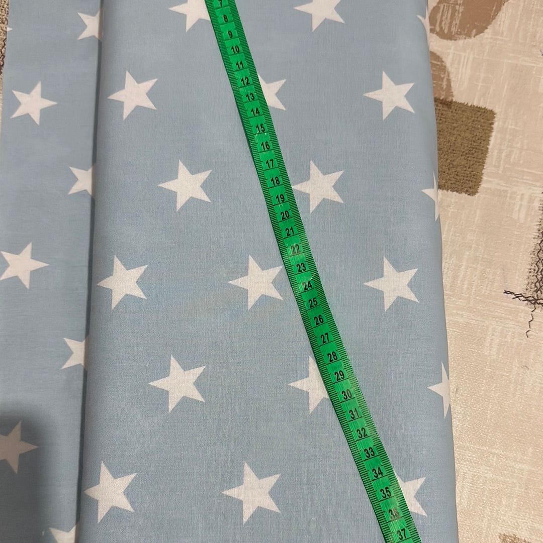 Popeline di cotone 100 % stelle celeste, altezza 148 cm
