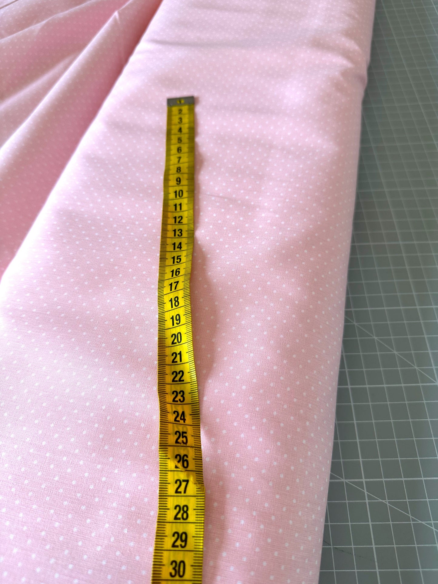 Popeline di cotone 100 % pois bianco/rosa, altezza 148 cm